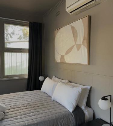 Calder Family Motel