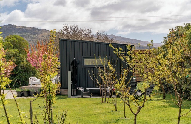 Caledonia - Earnscleugh Holiday Home