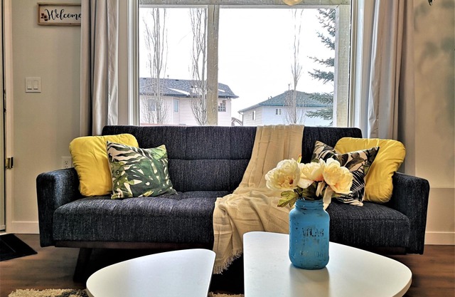 💟Calgary 5 🌟STYLISH 2️⃣ BR DT / UC / BANFF / COP 🀄