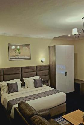 Calian hotel
