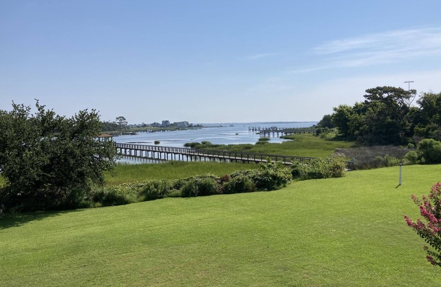 Calico ViewScape Water View Studio in Morehead City