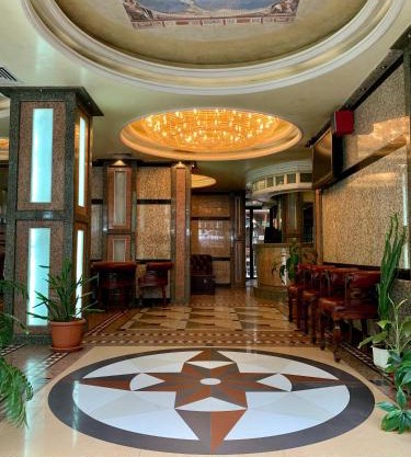 California Hotel