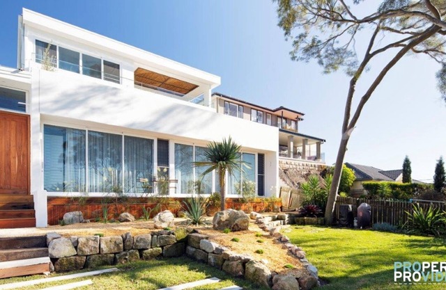 California Styled 2 bedroom flat near Manly