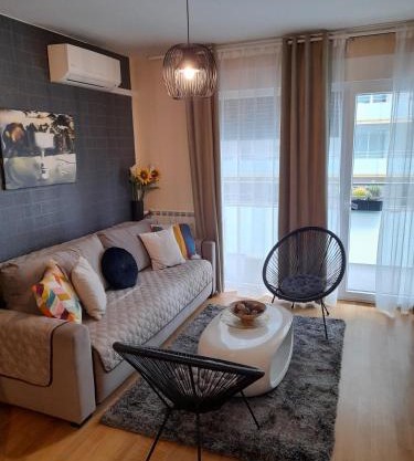 Calla apartment Zagreb - NOVI APARTMAN, GARAŽA, VIDEO NADZOR