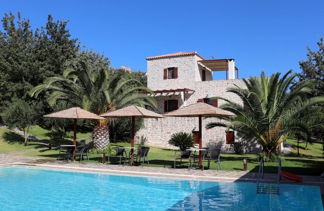 Casa de vacaciones con piscina en una zona tranquila, wifi, hasta 6 pers., Lakonia, Peloponeso