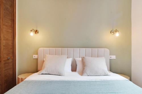 Calm Square Flat