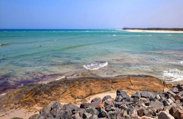 Caloundra Poolside Paradise