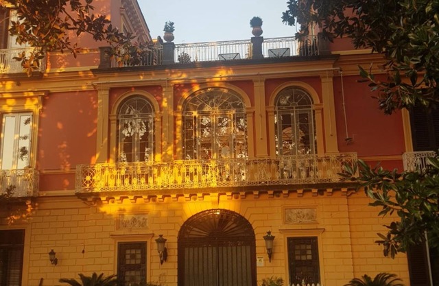 Caluga House