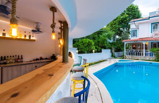 Calypso Cozy Suites