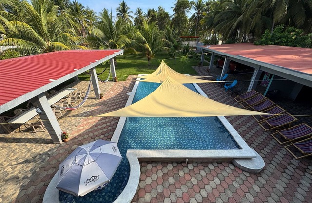 Rancho Calypso en Garita Palmera