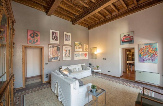 APARTAMENTO HABITACIONES CAMBIONI