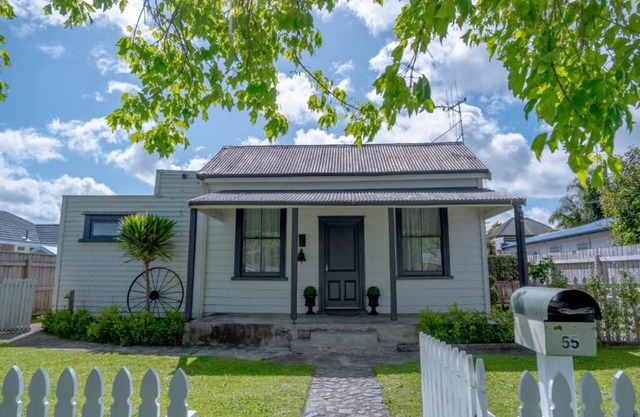 Cambridge Cottage