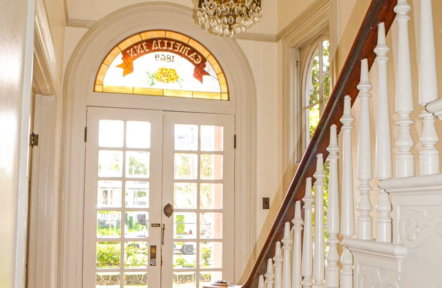 Camellia Inn