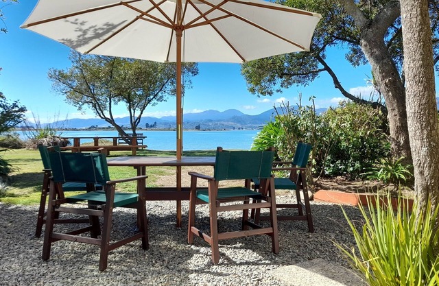 Absolute Waterfront - Perfectamente relajante!