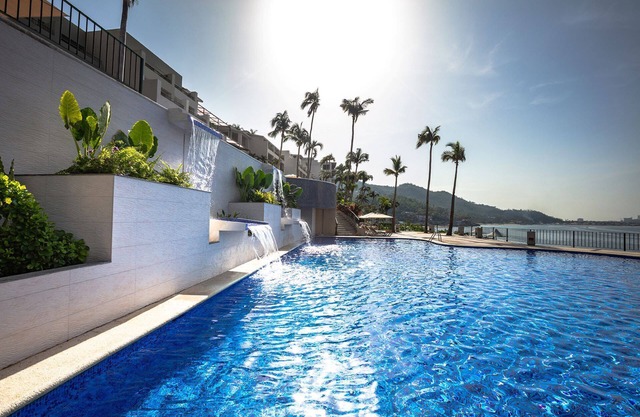 Camino Real Acapulco Diamante