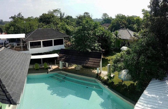 Camp David Villa & Resort