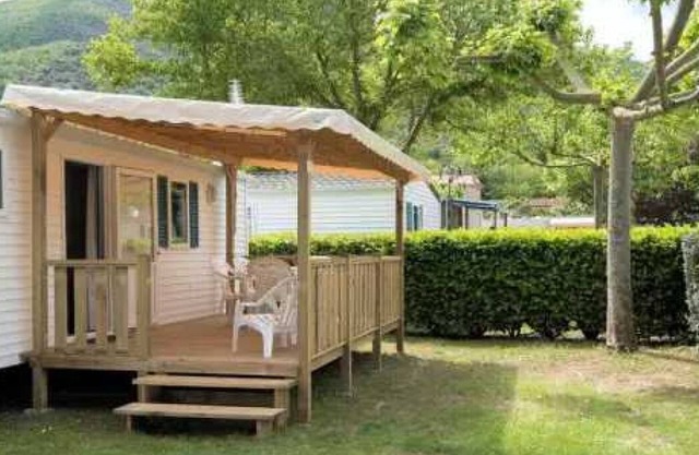 Camping 3 étoiles - Piscine - eebhbc