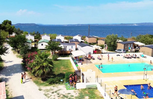 Camping Félix de la bastide *** - IDAHO. STANDARD (PRM) 4 people