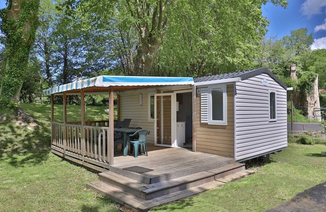 Camping 3 étoiles - Piscine - efaafe