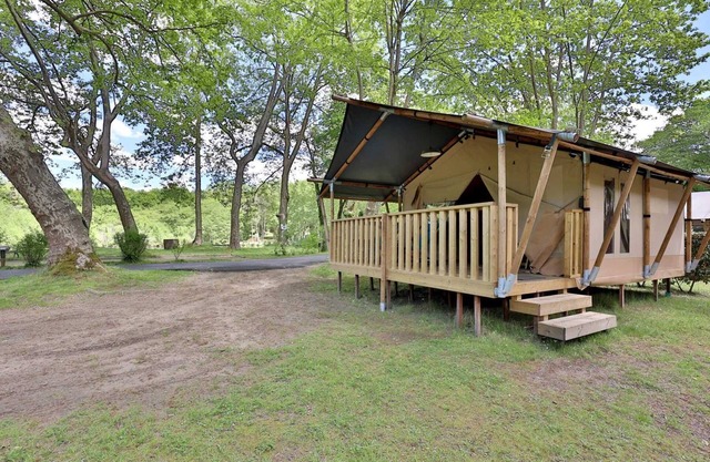 Camping 3 étoiles - Piscine - efaahd