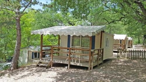 Camping 3 étoiles - ccbaeih