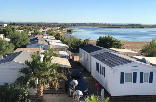 Camping 4 étoiles - Piscine - ccb0b0i