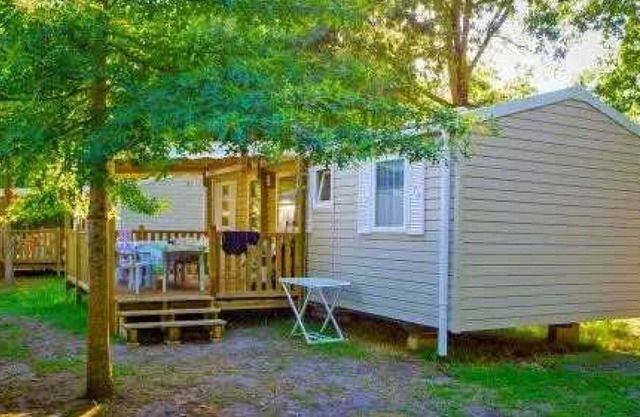 Camping 4 étoiles - Piscine - eecabe