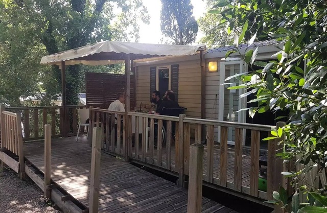 Camping de la Colline *** - 2 bedroom mobile home GRAND COMFORT HELIOS air-conditioned PMR 6 people