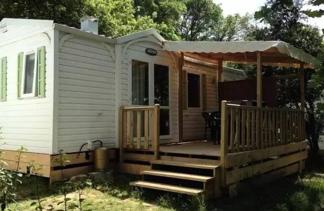 Camping de la Colline *** - 2 bedroom mobile home GREAT COMFORT SUPER TITANIA 6 people