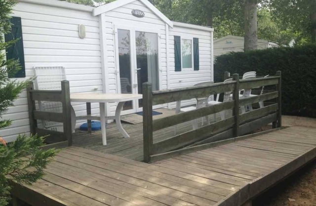 Camping 4 étoiles - Piscine - ccaffca