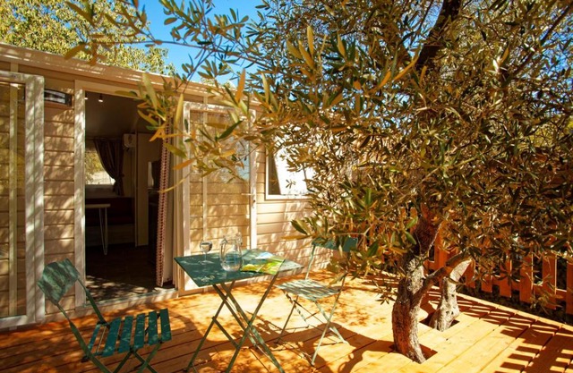Camping l'Olivier Junas