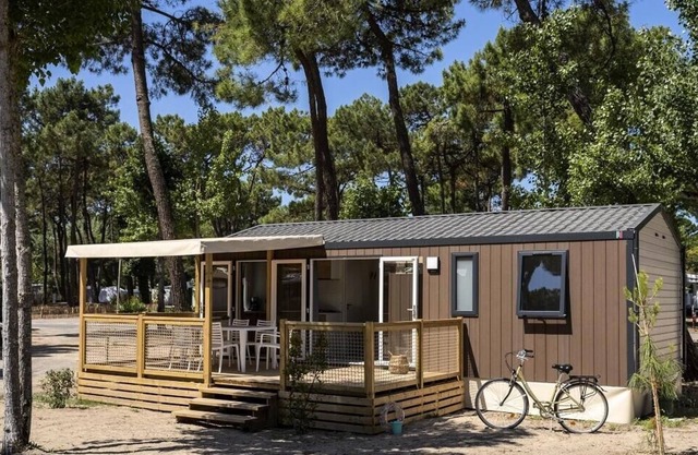 Camping La Grande Côte**** - Privilege Cottage TV LV 4 rooms 6 people