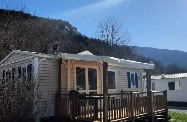 Camping la Ribière *** - Mobil Home Comfort Titania - 2 bedrooms 6 people