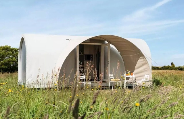 Camping Le Pont de Mazerat **** - Coco Sweet mobile home: unusual and comfortable for 4 people