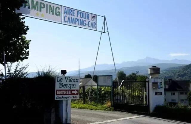 Camping Le Vieux Berger ** - Casa móvil Privilège 3 Habitaciones 5/6 Personas