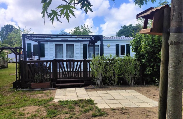 Camping La Clairière *** - Mobile home Confort Plus 3 habitaciones 4 Personas