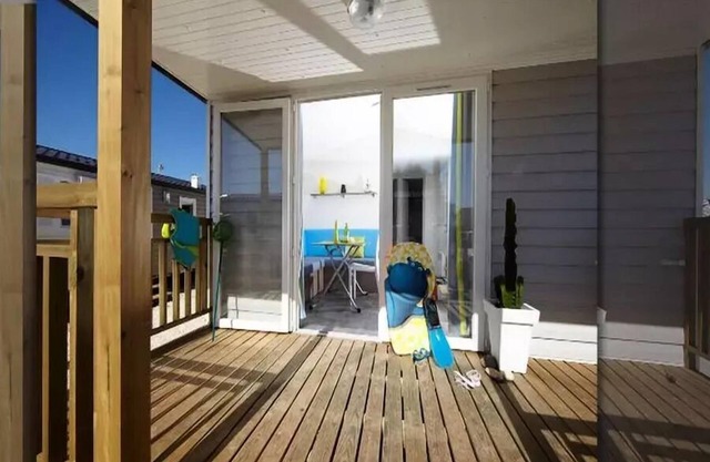 Camping maeva Escapades La Clairière **** - Comfort Mobile Home 3 Rooms 4 People + TV
