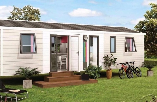 Camping La Marmotte ** - Casa móvil Santafe Trio Espacio 4 Habitaciones 6 Personas