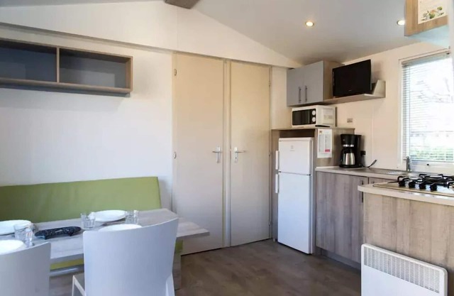 Camping Paradis le Vallespir*** - Mobile home Camélia 3 rooms 4/6 people
