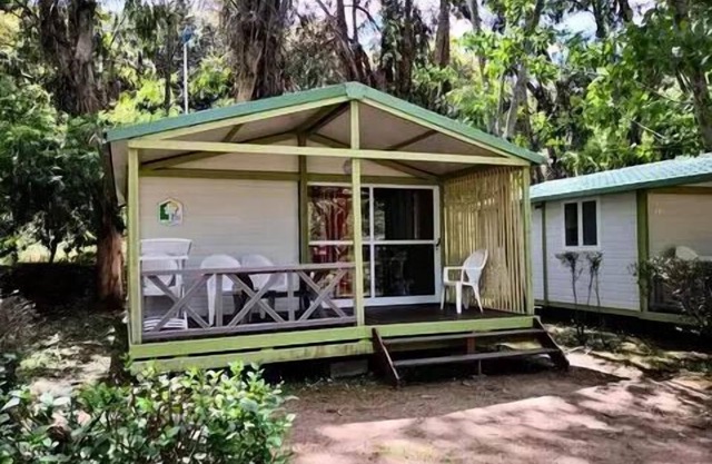 Campsite Benista **** - Bungalow for 5 People