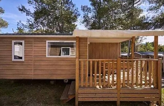 Campsite Domaine de la Sainte Baume**** - Comfort Mobile Home 3 Rooms 4 People Air Conditioned