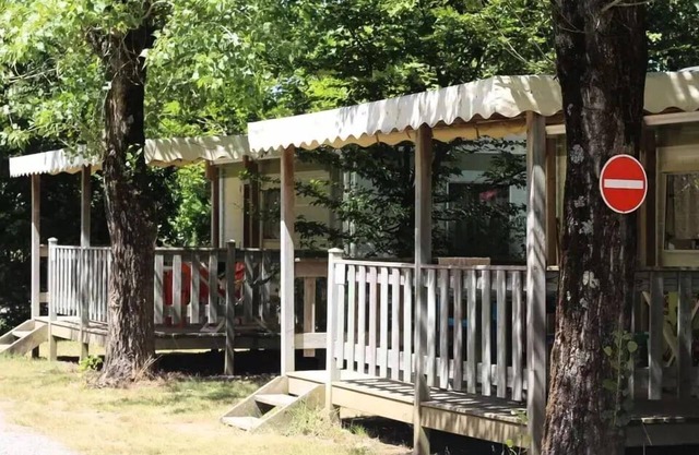 Campsite Flower le Pavillon*** - Bambi mobile home 3 rooms 4 people Without Sanitary