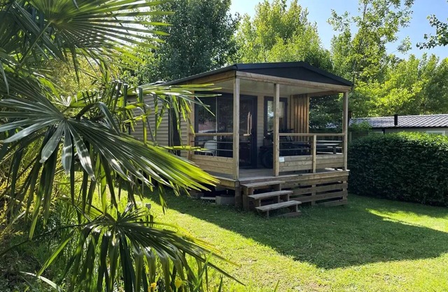 Campsite Flower le Tiradou*** - Mobile home Premium Living 3 rooms 4 people