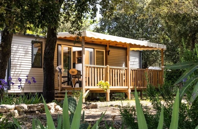 Campsite La Buissière *** - Mobil home Comfort XL - 2 bedrooms 4 people