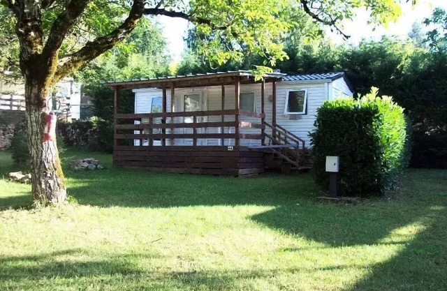 Camping La Garrigue *** - Casa móvil 3 Habitaciones 4 Personas