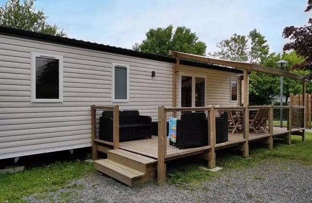 Campsite Le Rouge Gorge**** **** - MOBILE BEDROOM 40M2 (3 bedrooms - 2 bathroom) PREMIUM TV CLIMATEIZATION VAISSELLE LAVE 8 persons