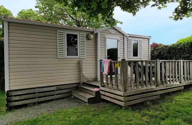 Campsite Le Rouge Gorge**** **** - MOBILE RENTALHOME 28m2 (2 bedrooms) 4 pers. TV - CONFORT 4 people