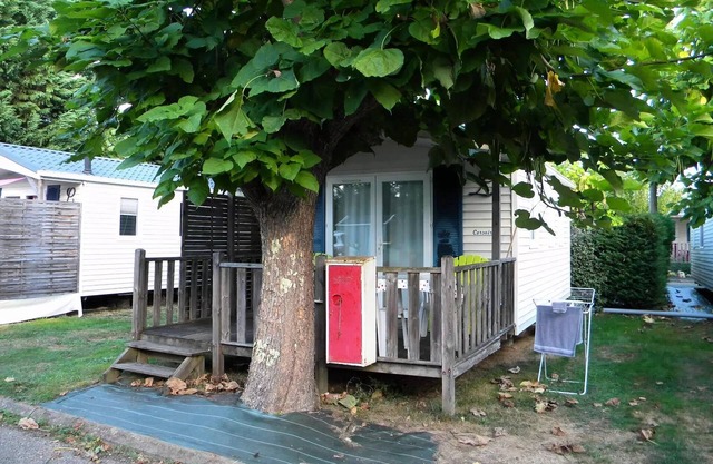 Campsite Les Catalpas *** - H28 Mobilhome CLIM 1 ch confideal couple Bed of 160 2 persons