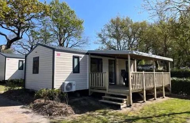 Campsite Les Brillas *** - Mobilhome for 6 People