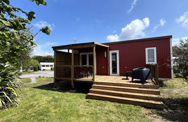 Campsite maeva Escapades Domaine du Mes **** - Mobil-Home PLAISIR 3 Rooms 4 People + TV